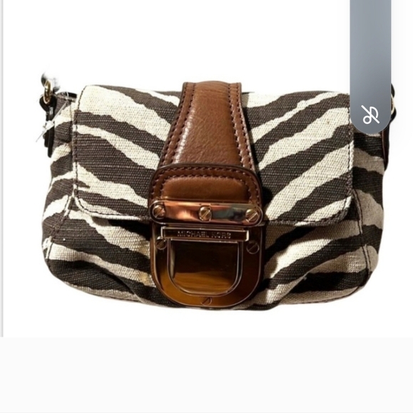 Michael Kors Crossbody - Picture 3 of 7